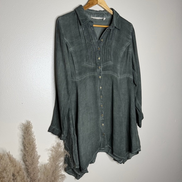 Soft Surroundings | Heavenly Soft Pigment Wash Button Down Shirt in Olive Green - Picture 8 of 9